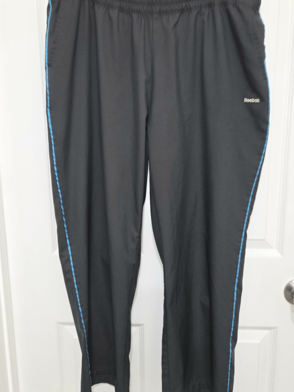Reebok Athletic Pants Gray & Teal Elastic Drawstring Waist Men's Size Large.